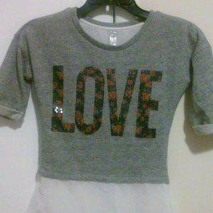 Beauttees multi-color cotton blend Love Acrylic Sequins Graphic sweatshirt M